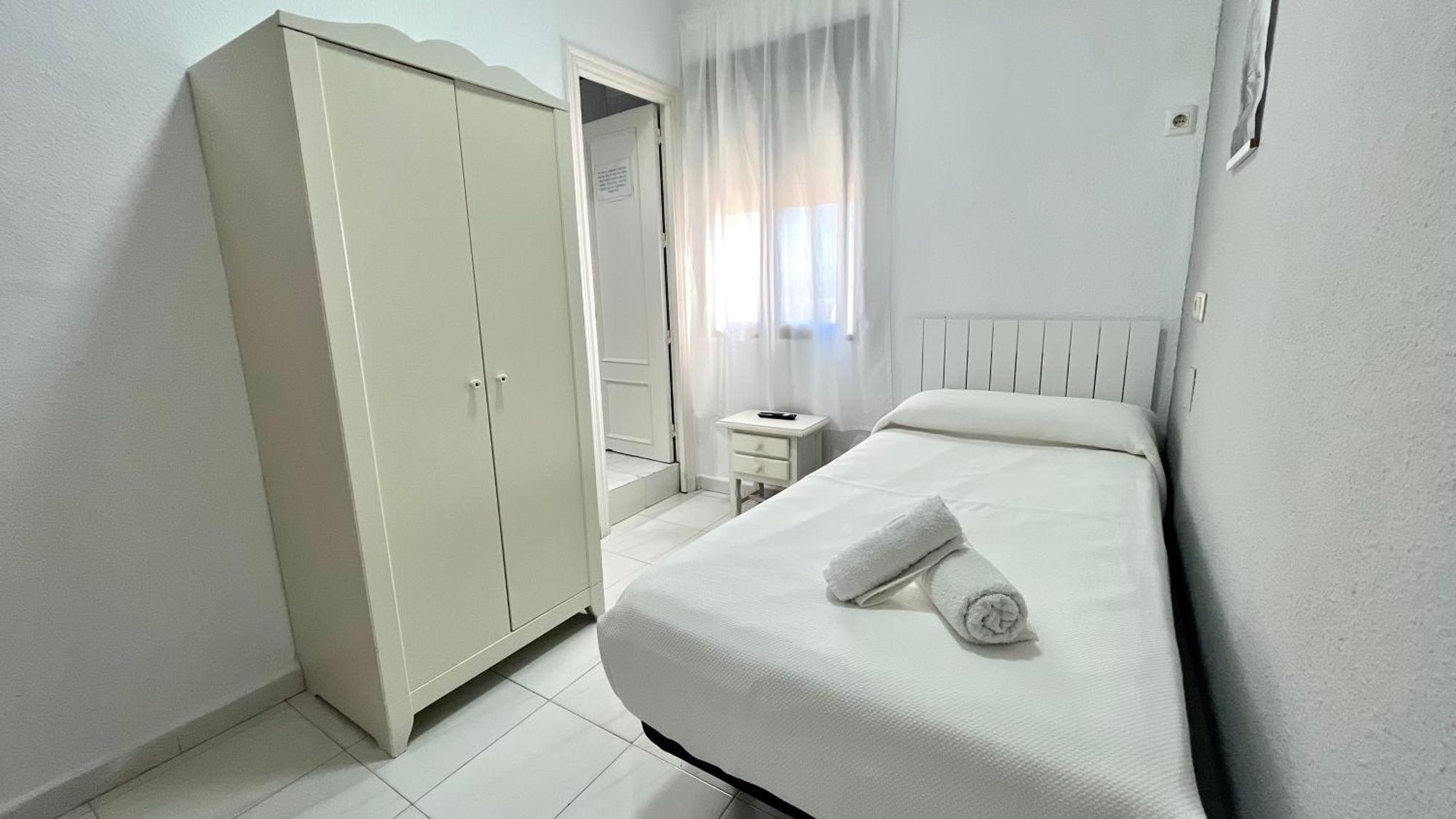 Hostal Carlos III Aldea Quintana Luaran gambar